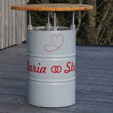 Ölfass Stehtisch Hochzeit Design