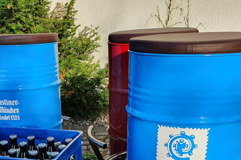 Ölfass Hocker hochwertige Kissen